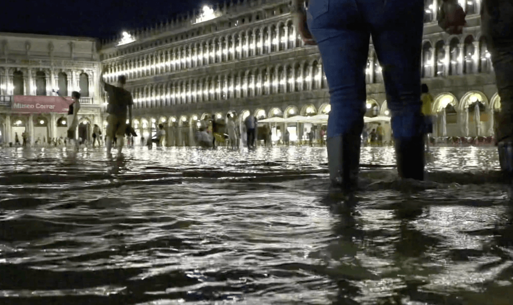 Acqua Alta A Sorpresa A Venezia Evento Raro Ad Agosto TViWeb