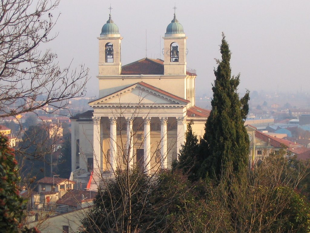 Schio: lavori in viale Roma